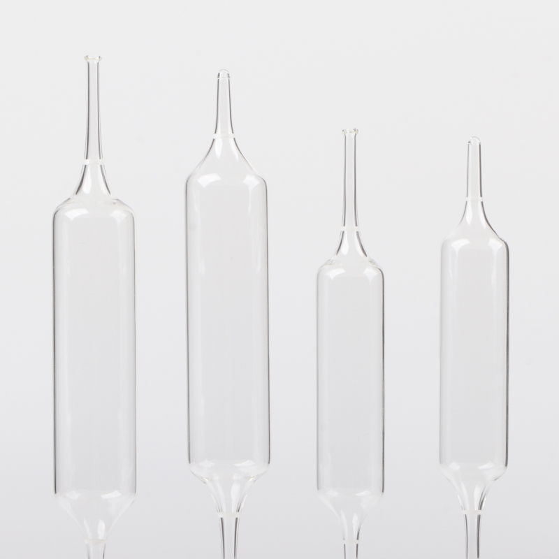 Clear glass ampoule with curved neck